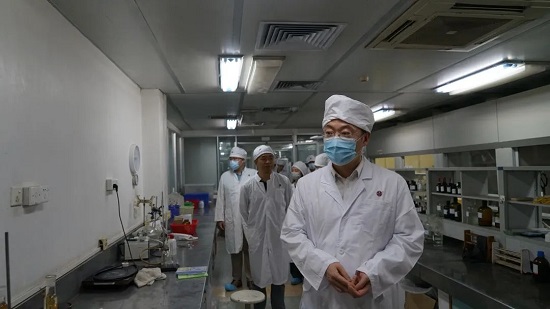 广药集团第十一领导督查组董志刚总法律顾问到白云山潘高寿开展安全生产督查.jpg 广药集团第十一领导督查组董志刚总法律顾问到白云山潘高寿开展安全生产督查.jpg